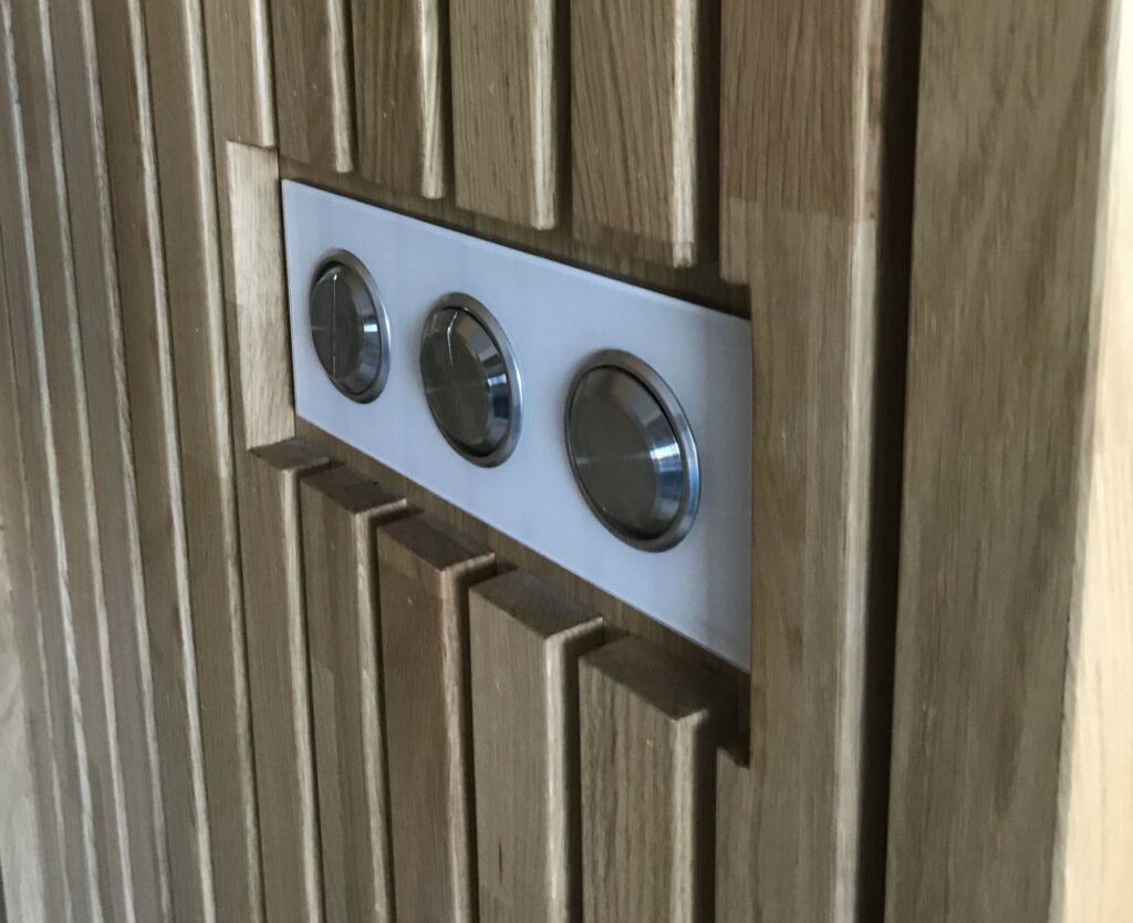 Puerta Panelado Alistonado Madera