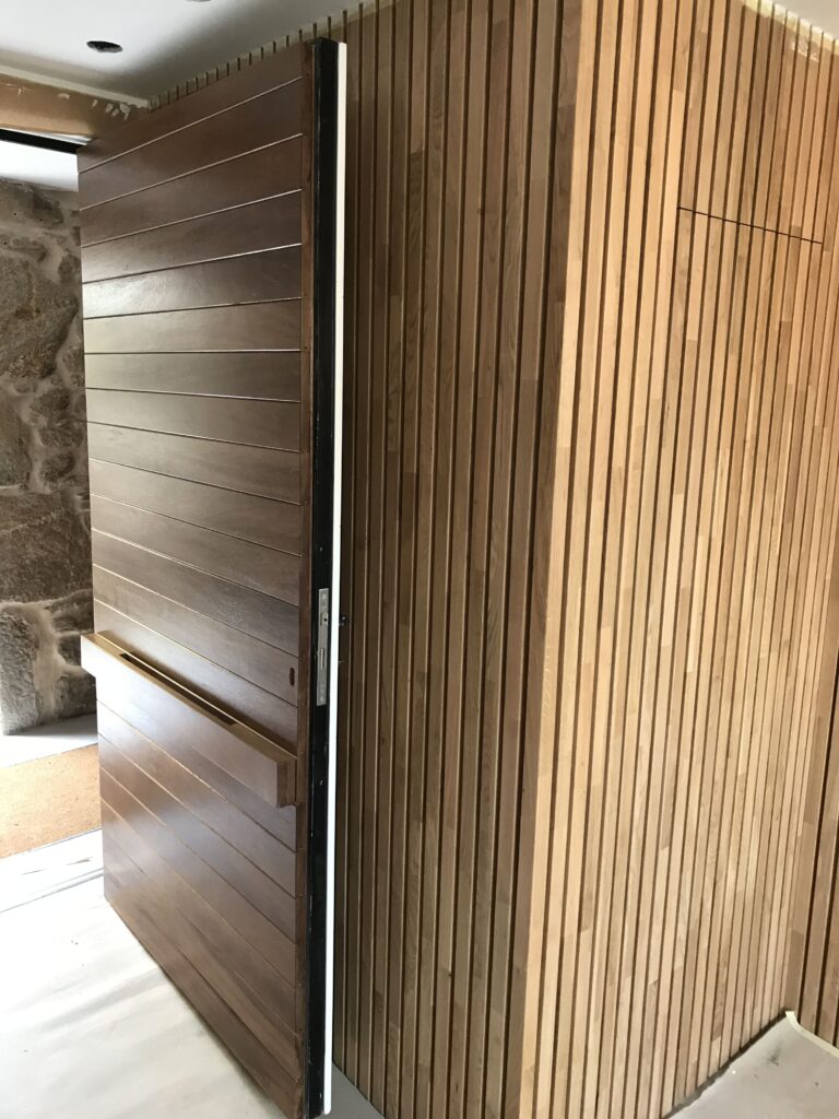 Puerta Panelado Alistonado Madera