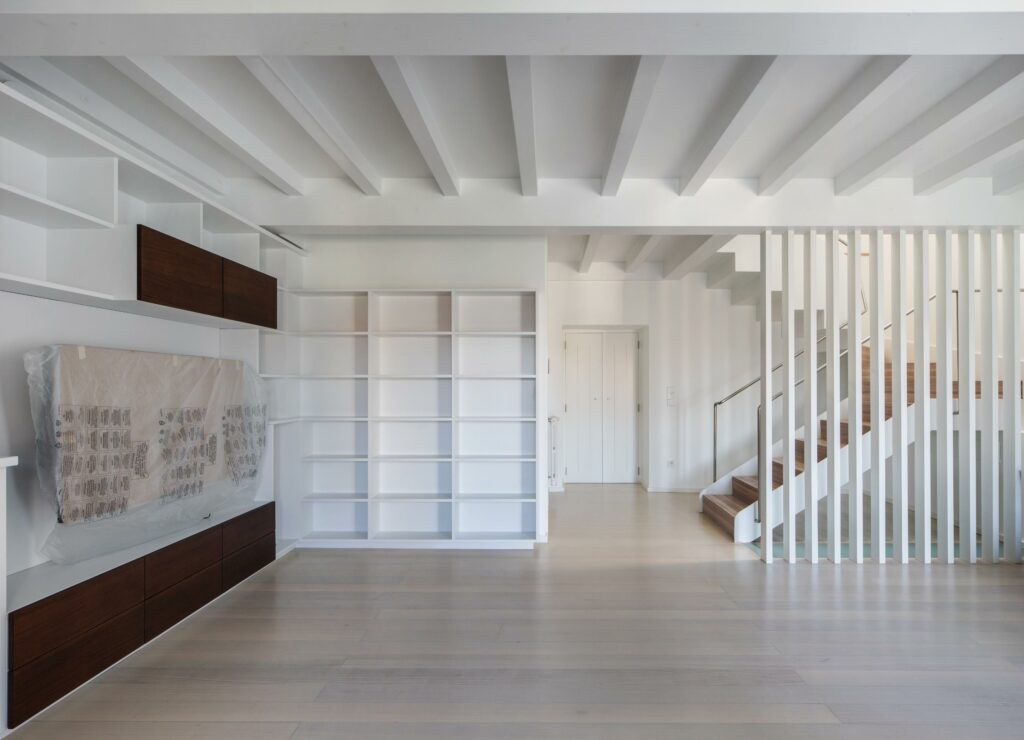 Reforma Mueble Salón Librería Lacado