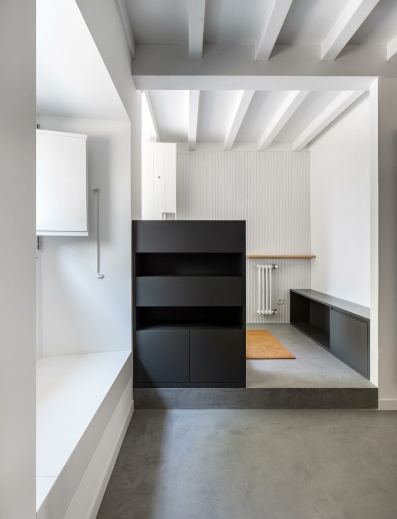 Reforma Recibidor Banco Panelado Alistonado Lacado