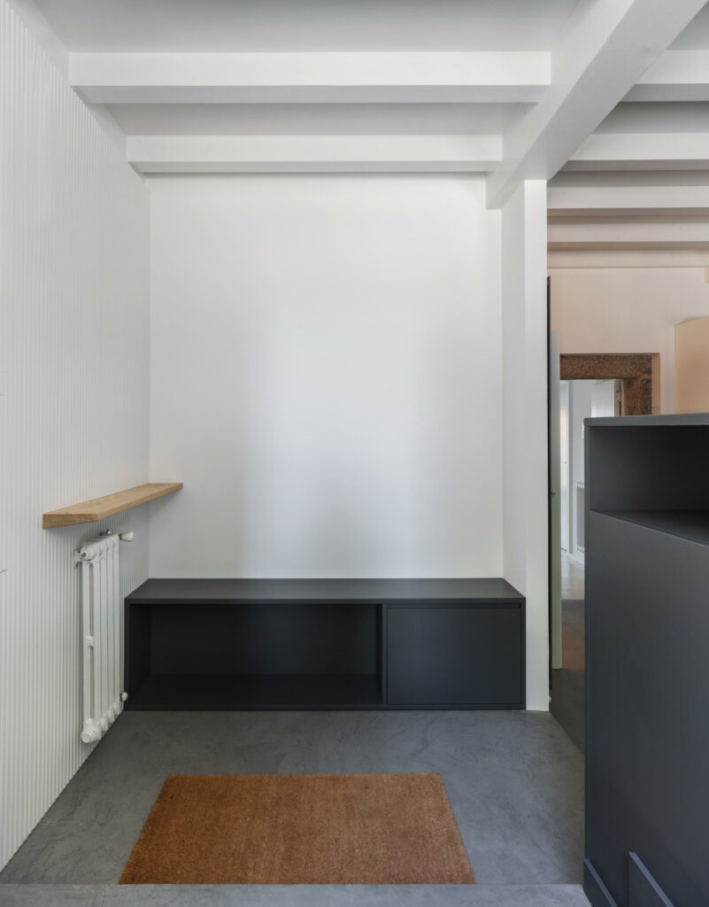 Reforma Recibidor Banco Panelado Alistonado Lacado